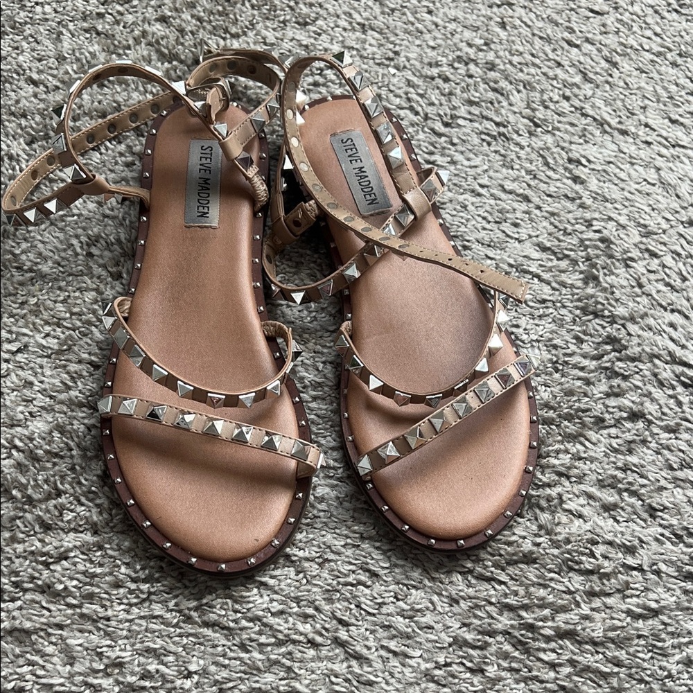 Steve Madden Tan Studded Sandals